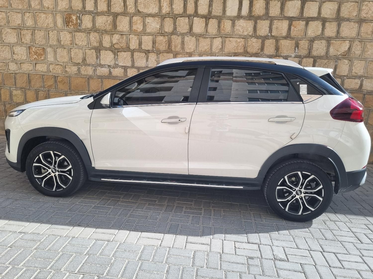 ام وی ام X22 پرو اتوماتیک IE - 1401
