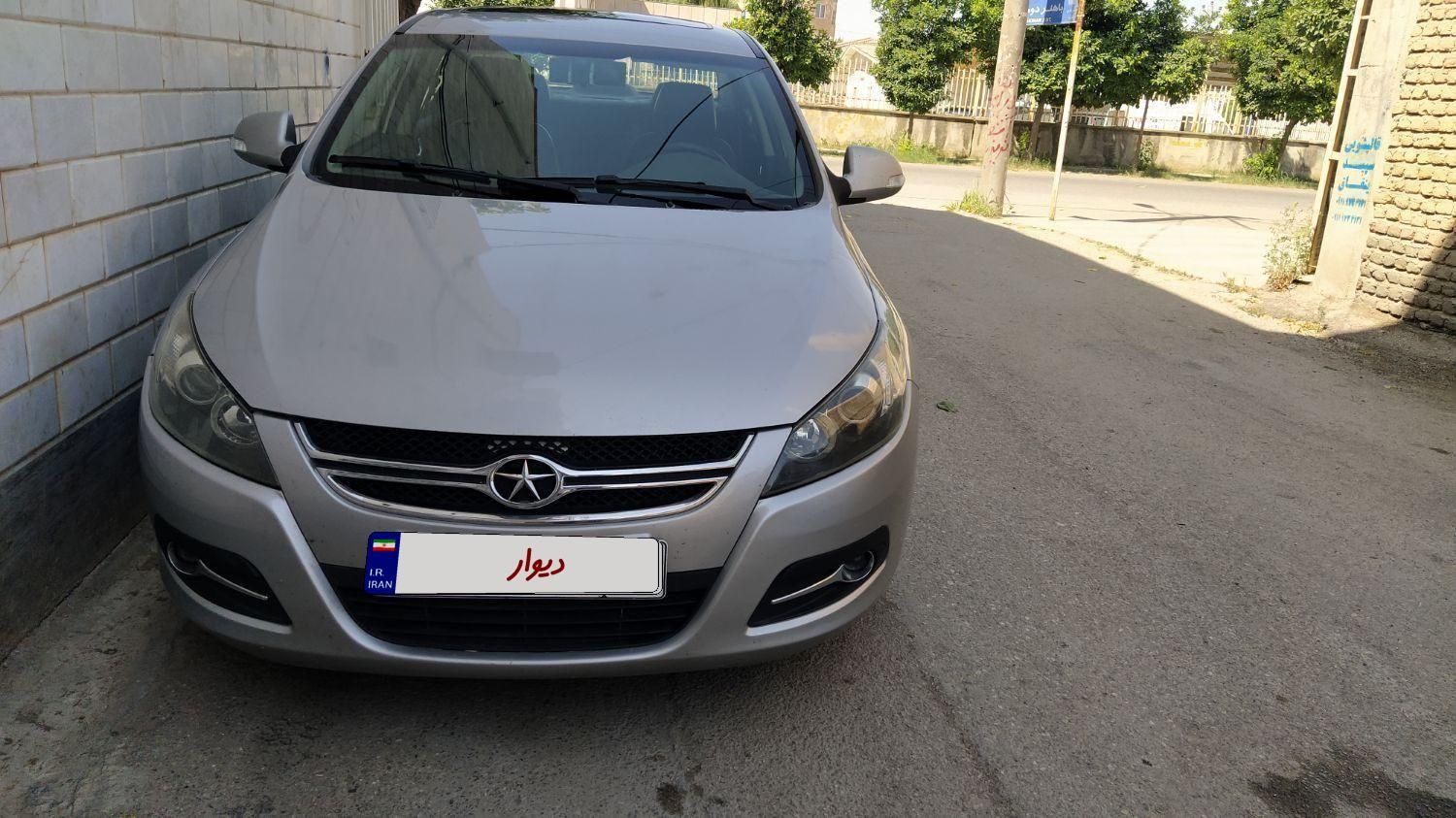 خودرو جک، J5 آگهی ann_19561077