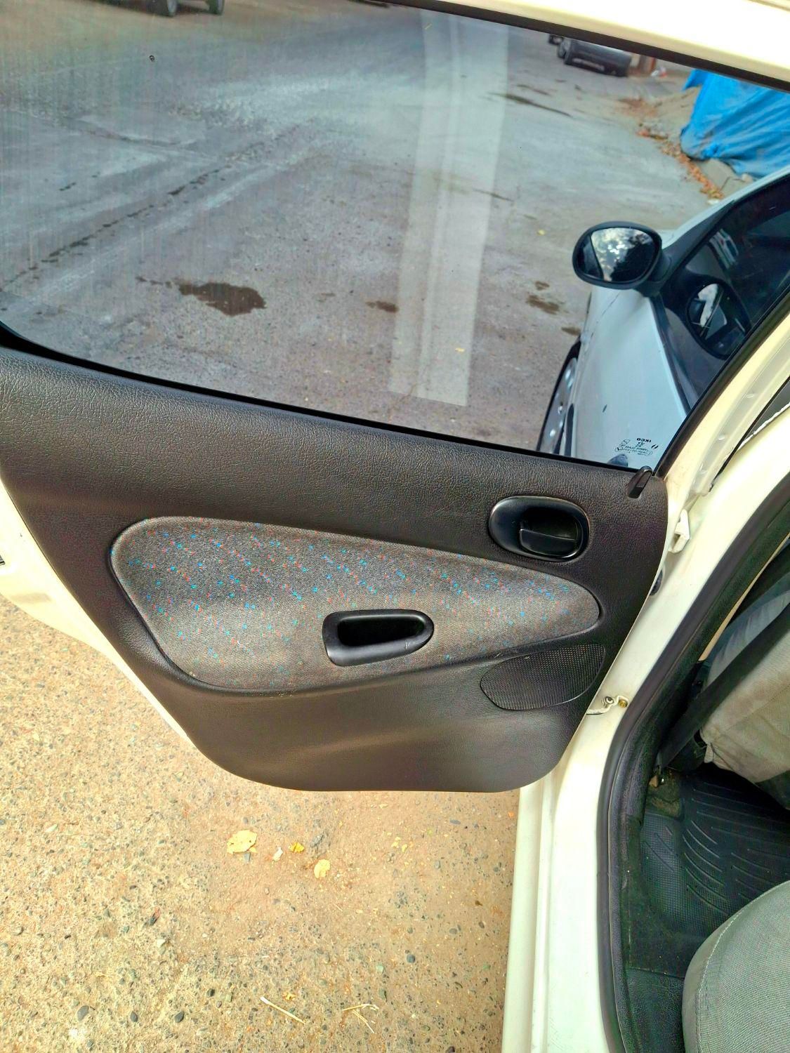 پژو ۲۰۶ صندوق دار v8 - 1390