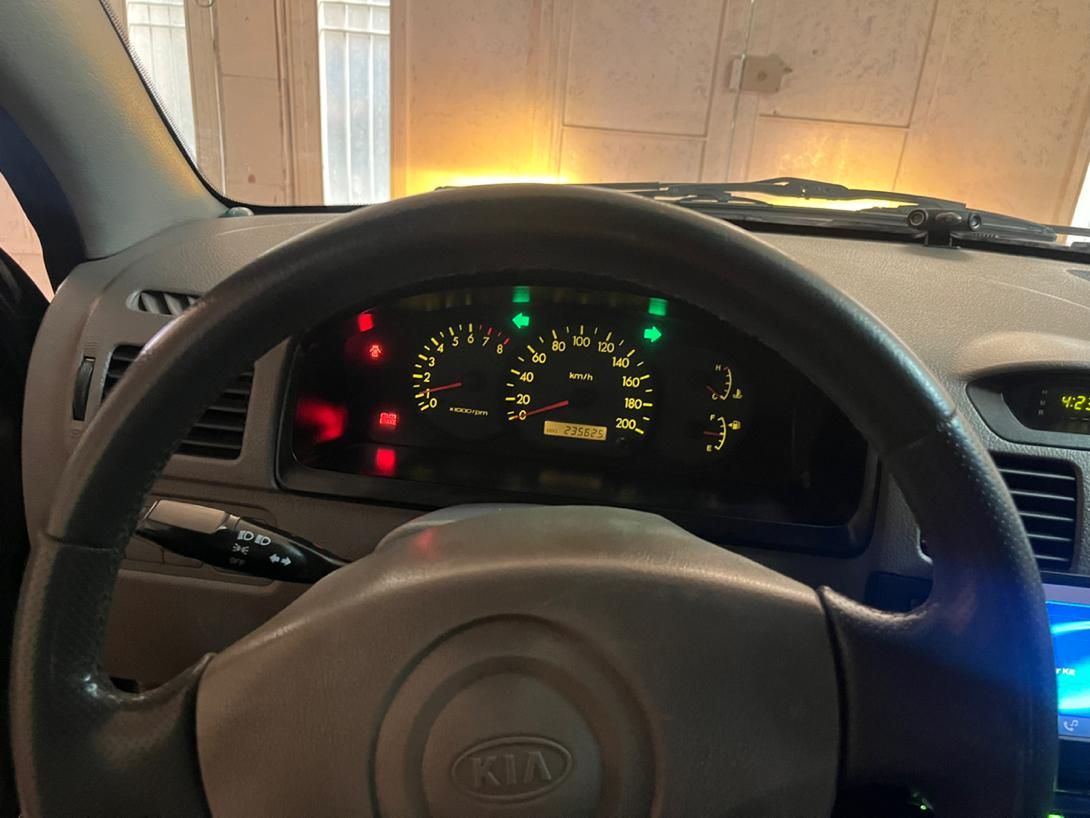 کیا ریو مونتاژ دنده ای LS - 1385
