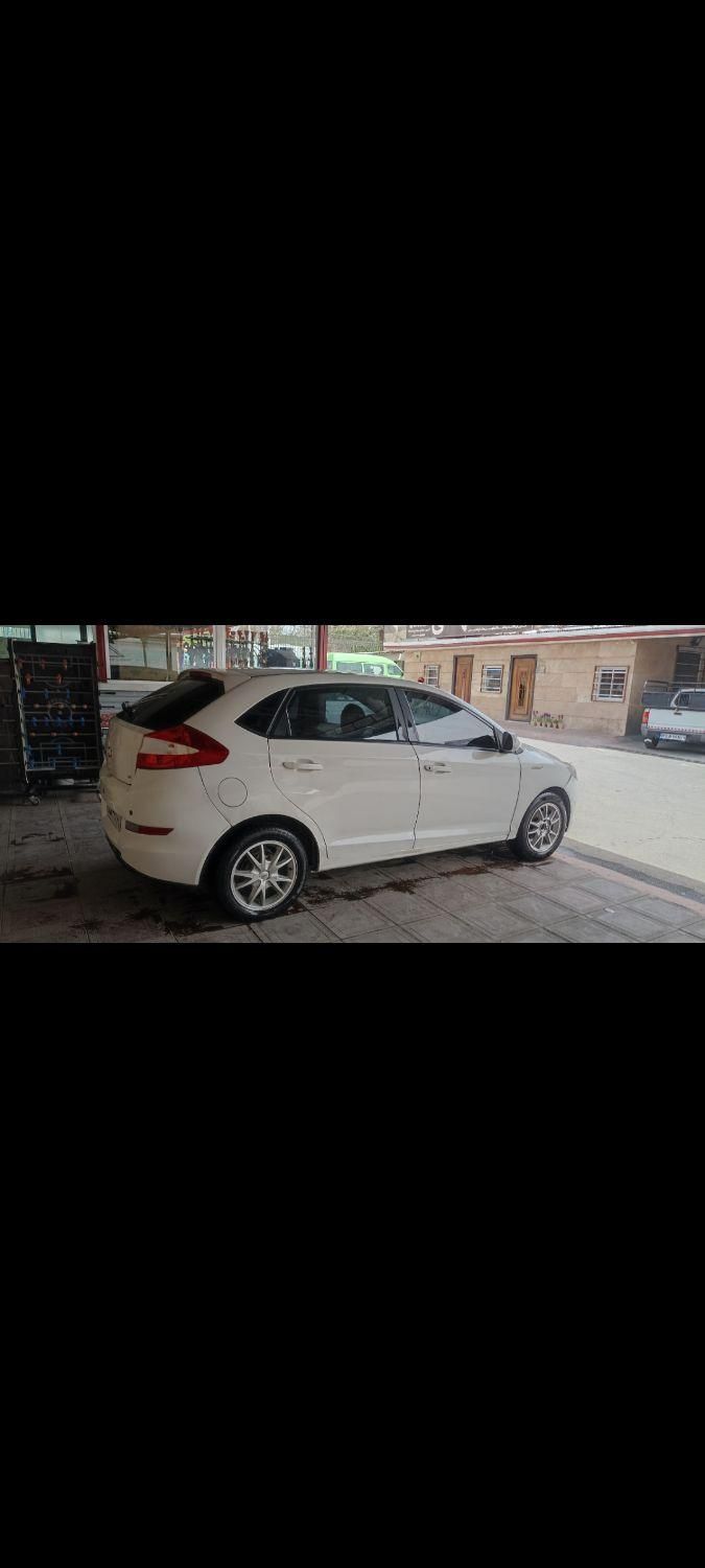 ام وی ام 315 هاچ بک ساده دنده ای - 1392