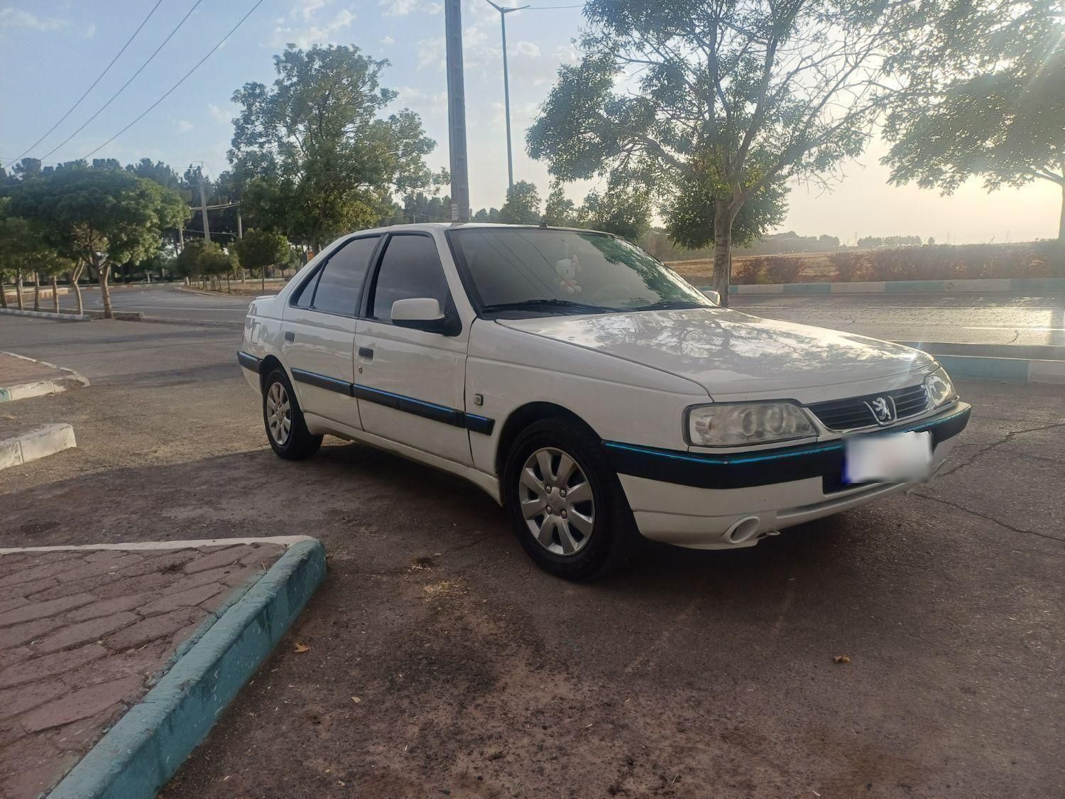 پژو 405 SLX بنزینی TU5 - 1392