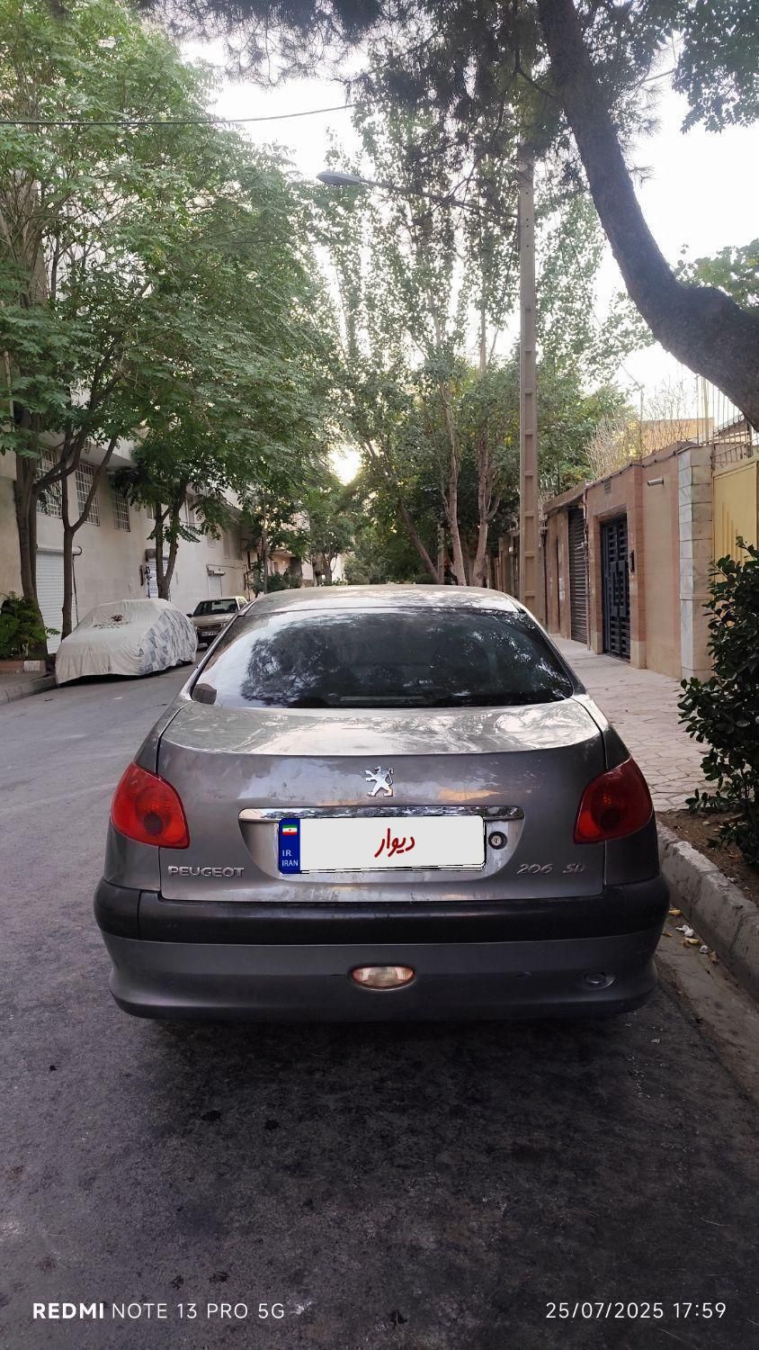 پژو ۲۰۶ صندوق دار v2 - 1390