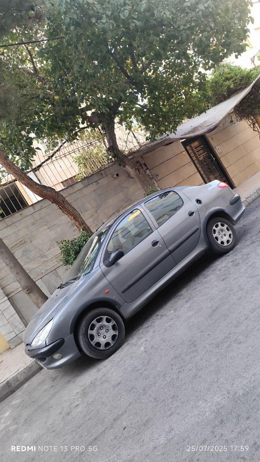 پژو ۲۰۶ صندوق دار v2 - 1390