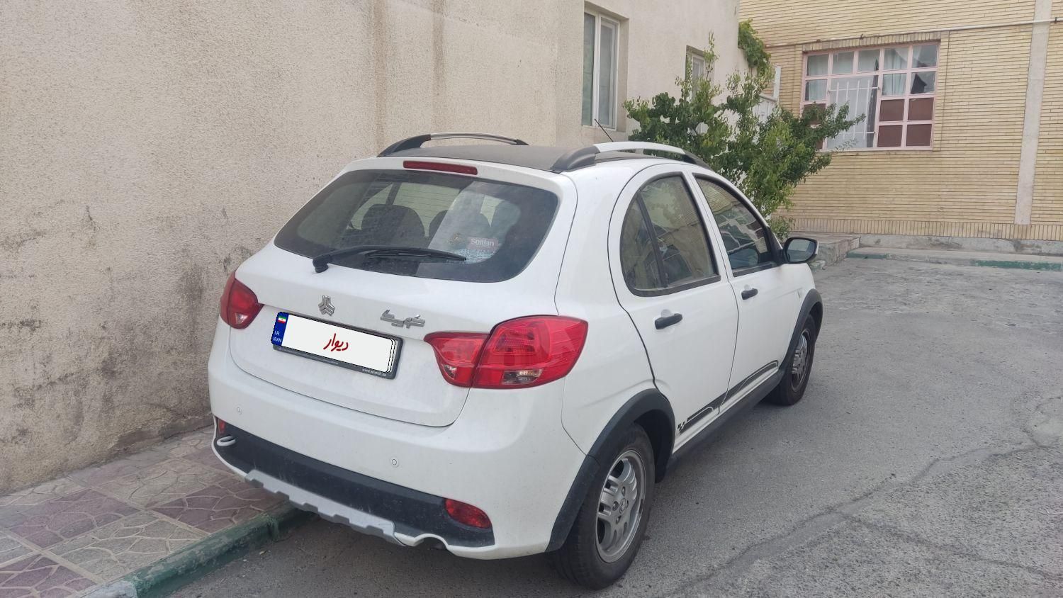 خودرو کوییک، R آگهی ann_19561488