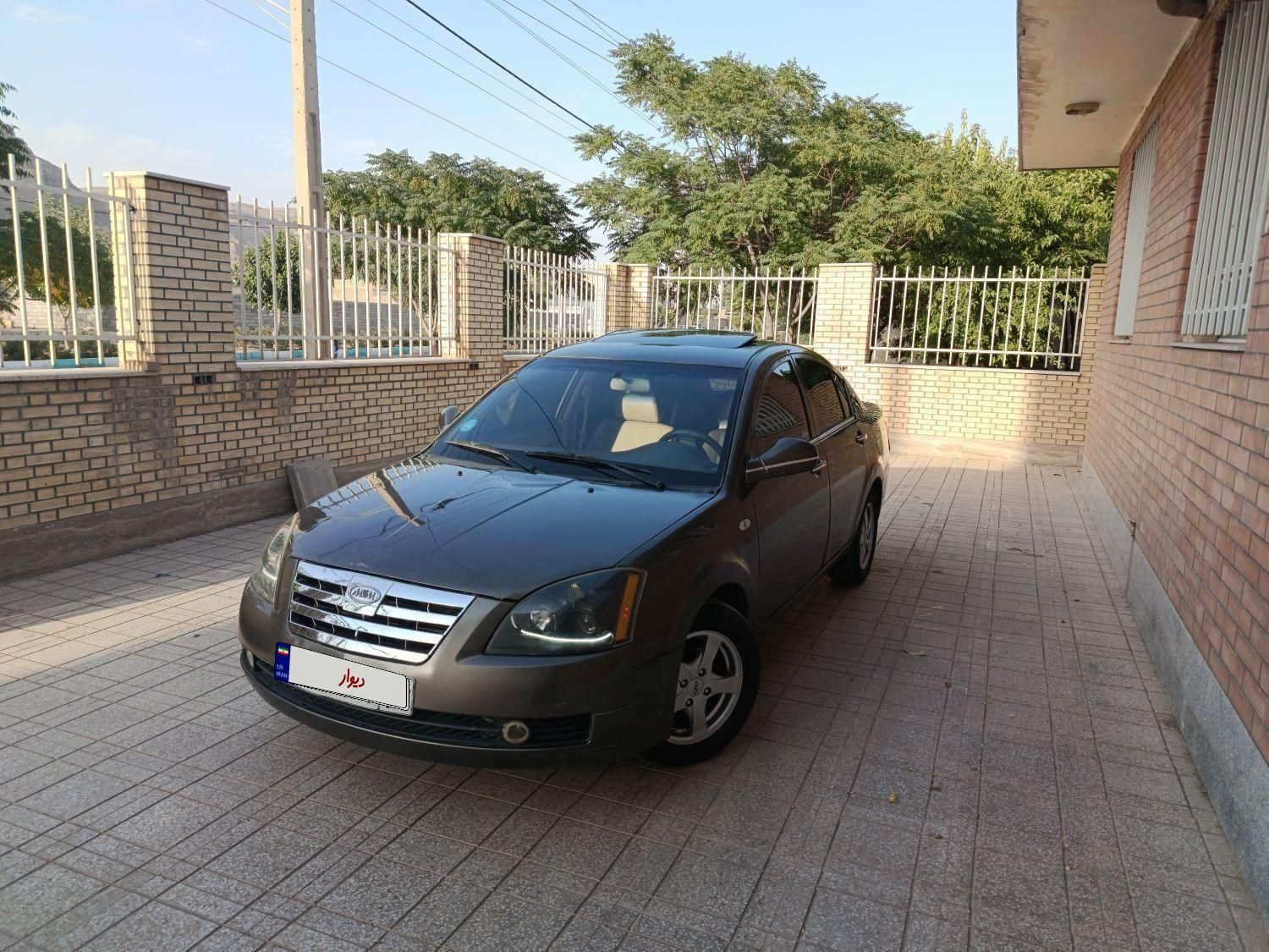 ام وی ام 530 دنده ای - 1389