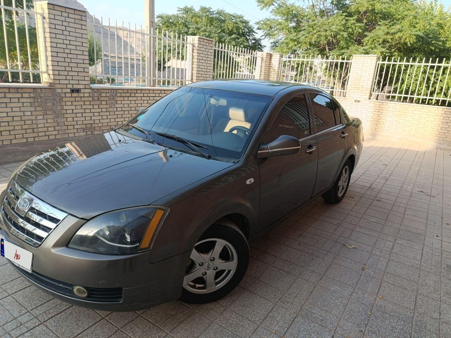 ام وی ام 530 دنده ای - 1389