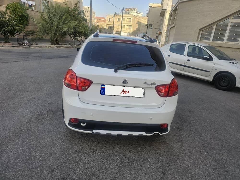 خودرو کوییک، R آگهی ann_19561524