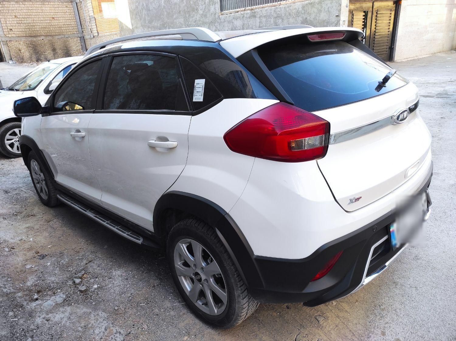 خودرو ام وی ام، X22 آگهی ann_19561591