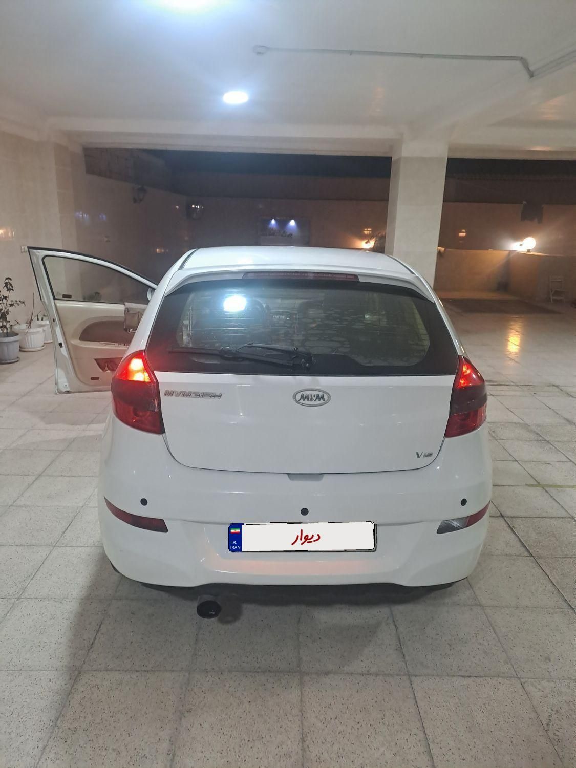 ام وی ام 315 هاچ بک اسپرت لاکچری - 1394