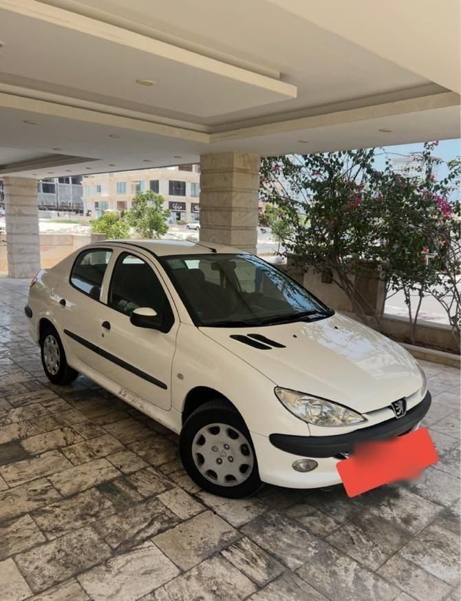 پژو ۲۰۶ صندوق دار v8 - 1399
