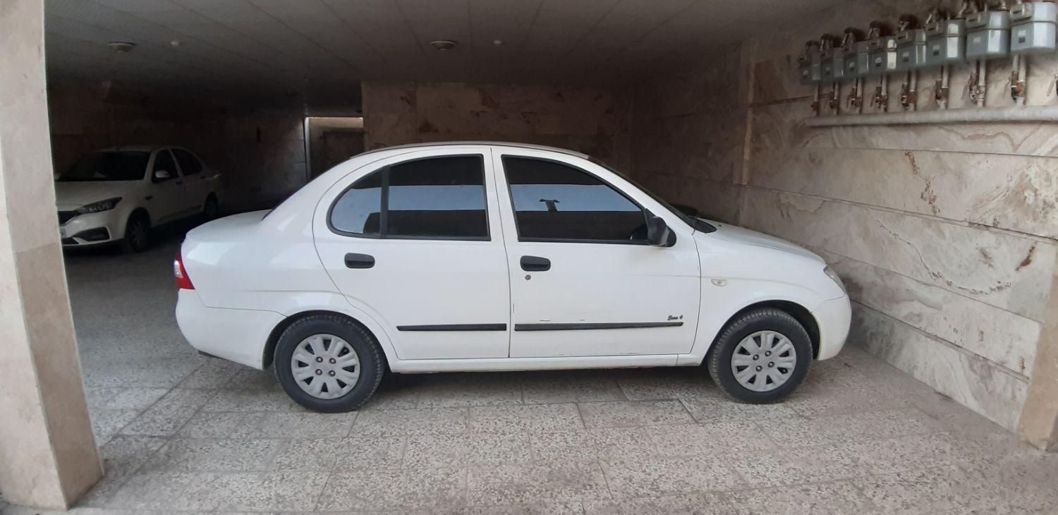 تیبا صندوق دار SX - 1399