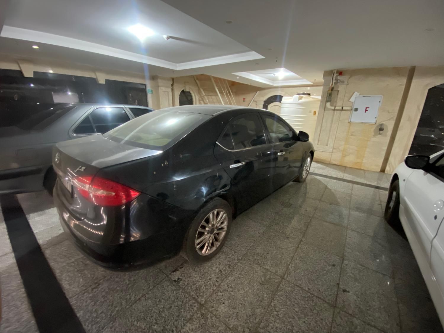 جک J5 اتوماتیک - 1394