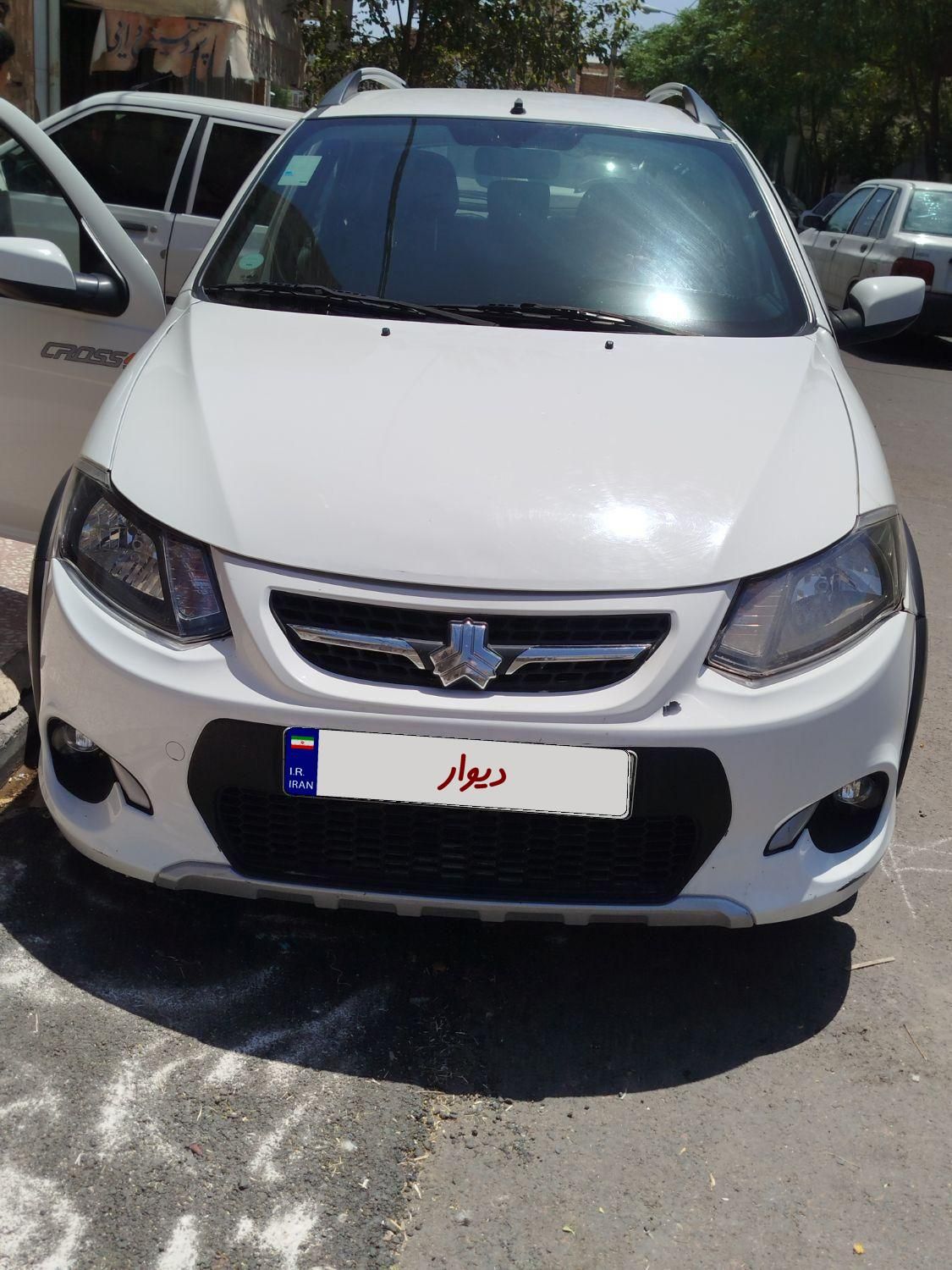 خودرو کوییک، معمولی آگهی ann_19562534