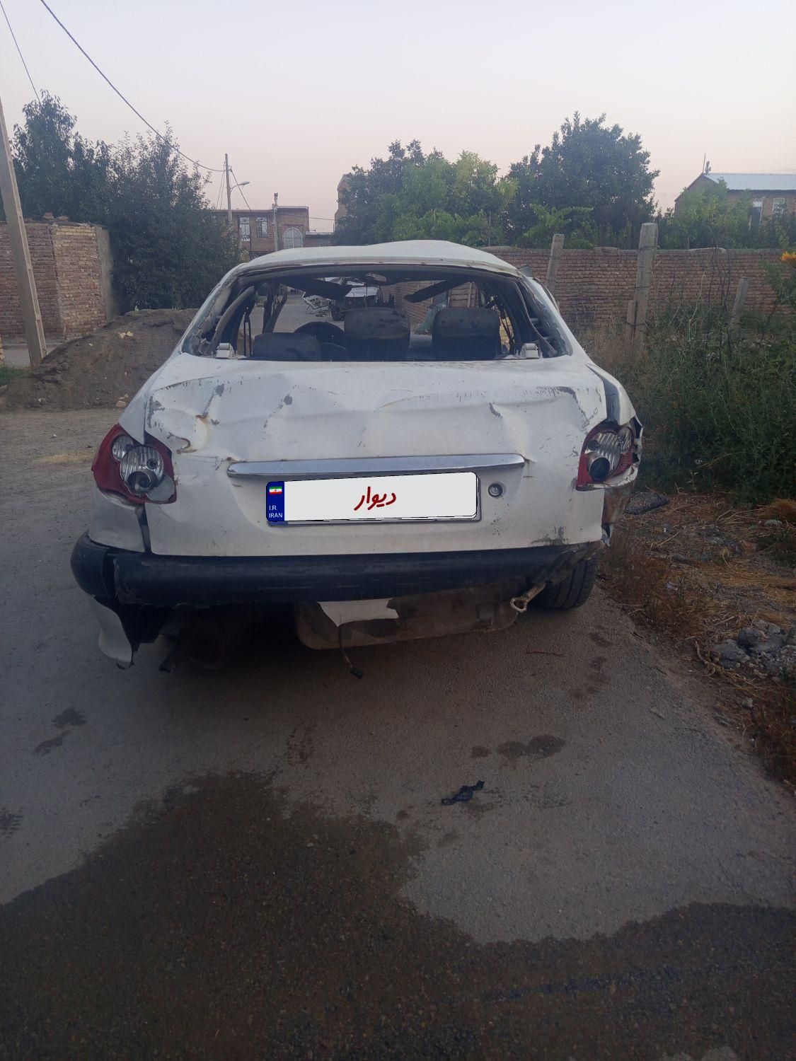 پژو 206 تیپ 5 - 1396