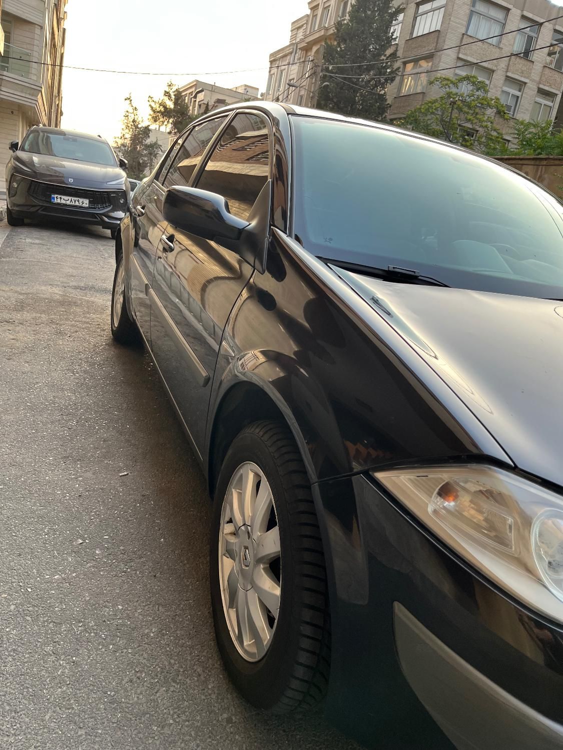 رنو مگان پارس خودرو 1600 E2 - 1389