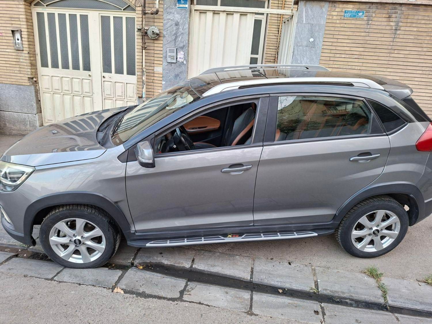 ام وی ام X22 اتوماتیک اسپرت لاکچری - 1400