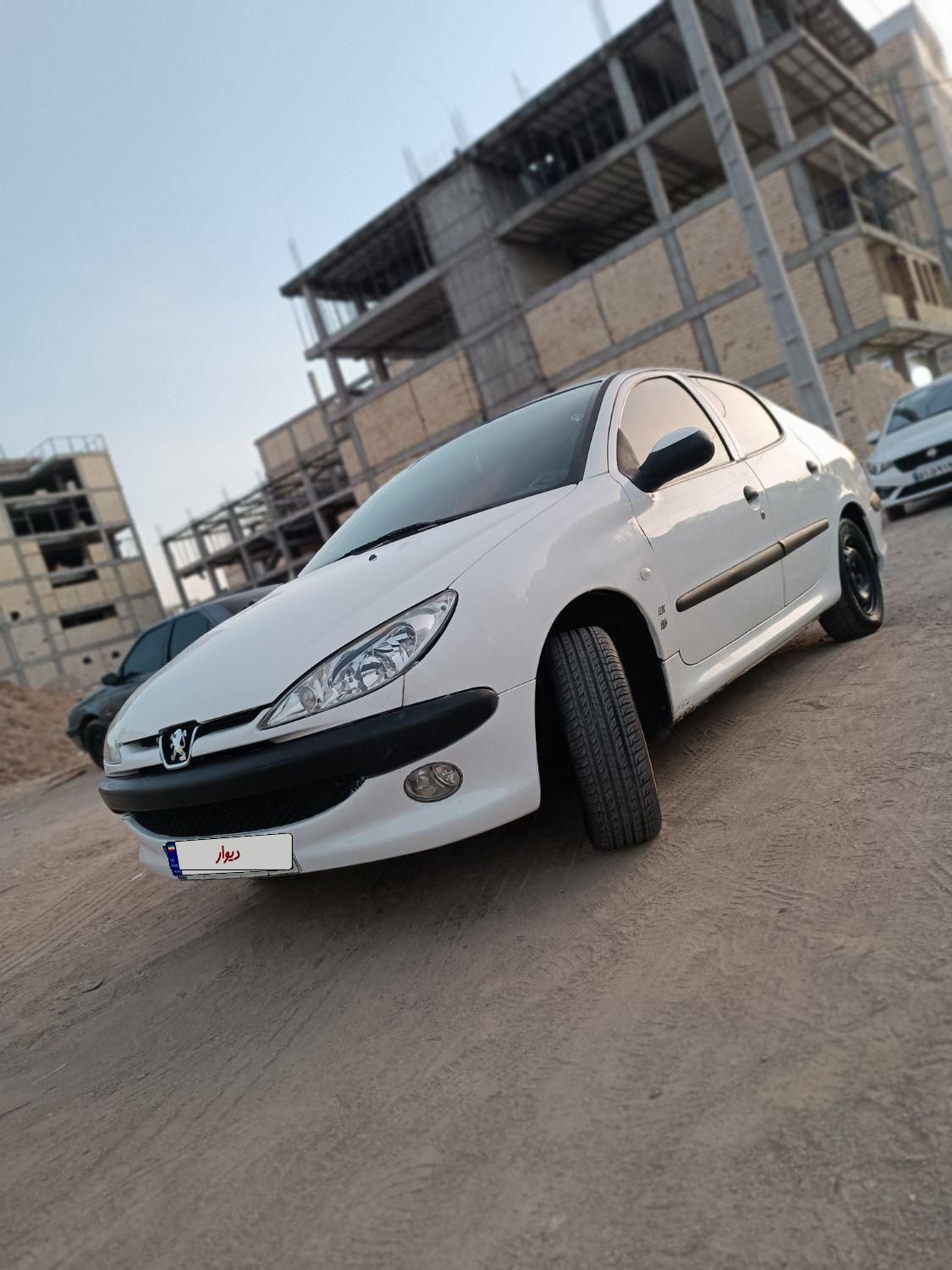 پژو ۲۰۶ صندوق دار v8 - 1393