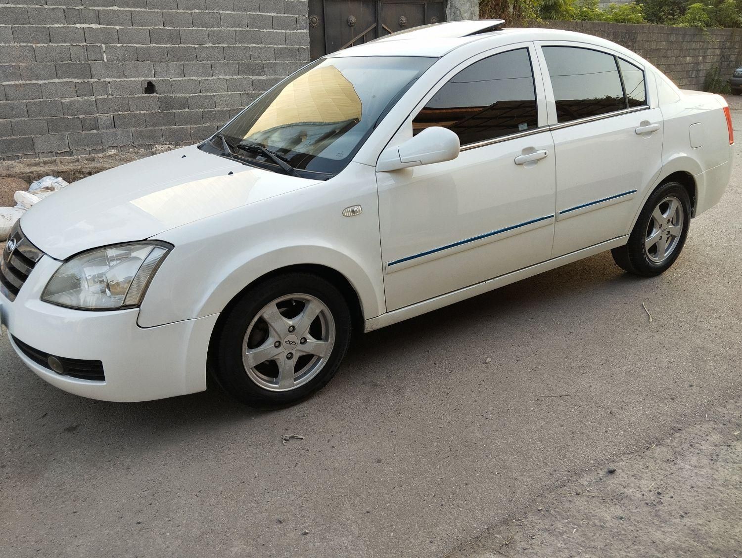 ام وی ام 530 دنده ای - 1390