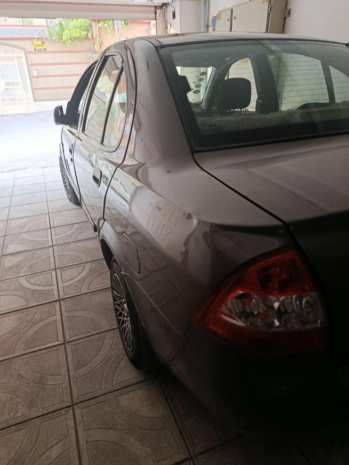 تیبا صندوق دار SX - 1390