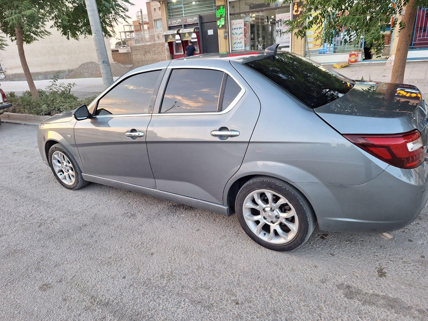 دنا پلاس توربو اتوماتیک - 1400