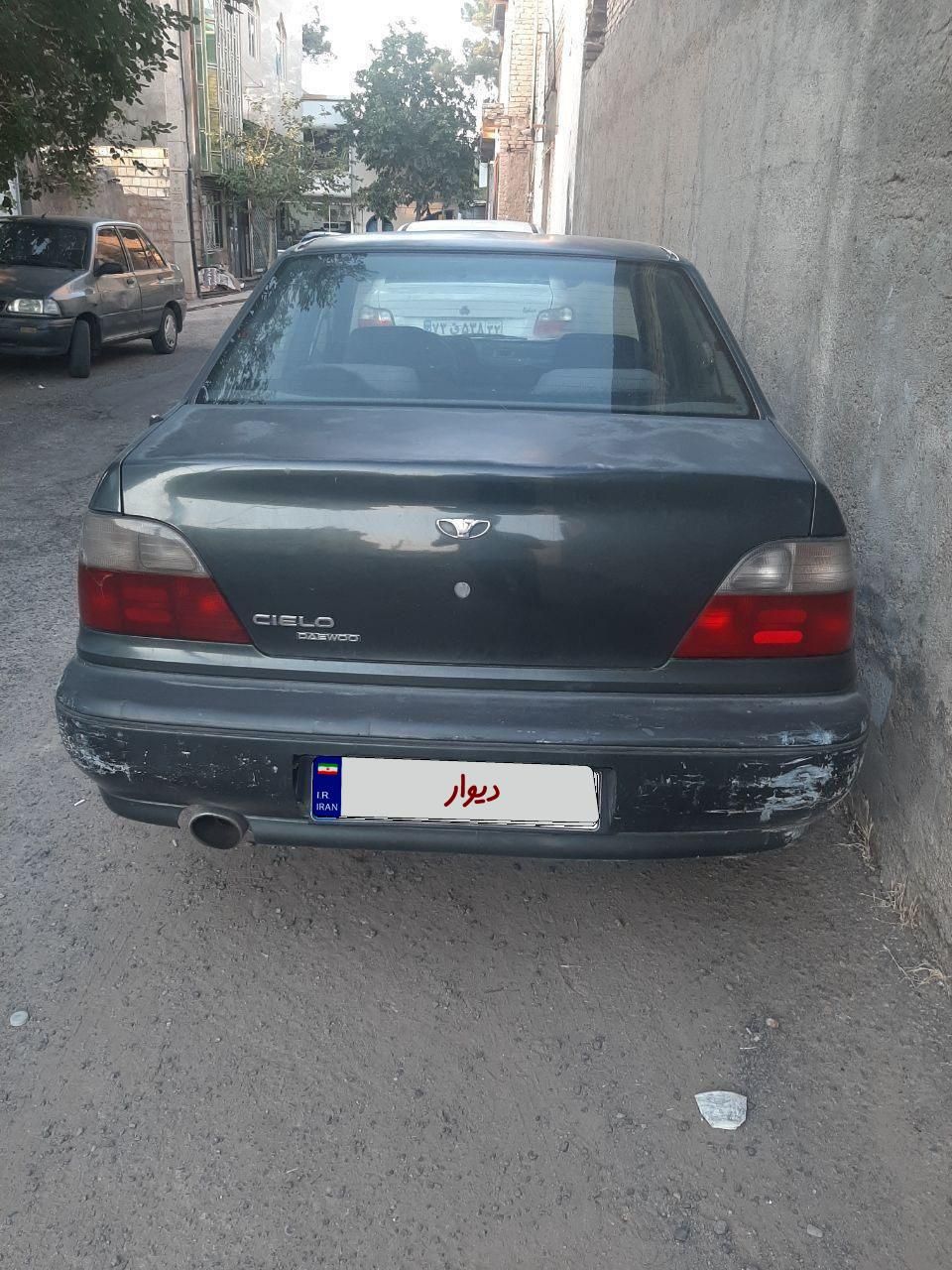 دوو سیلو سدان - 1377