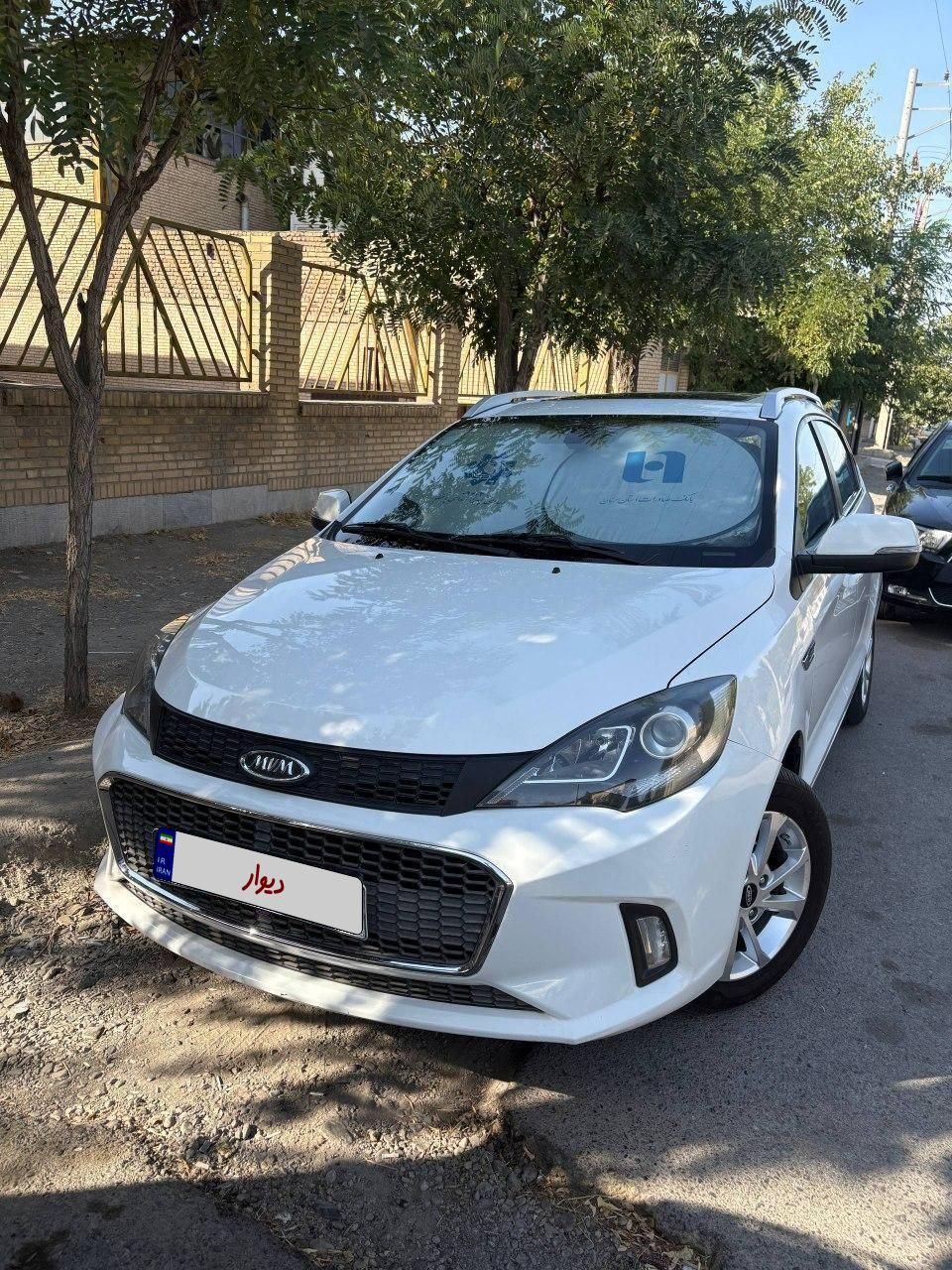 خودرو ام وی ام، 315 هاچ بک آگهی ann_19563298