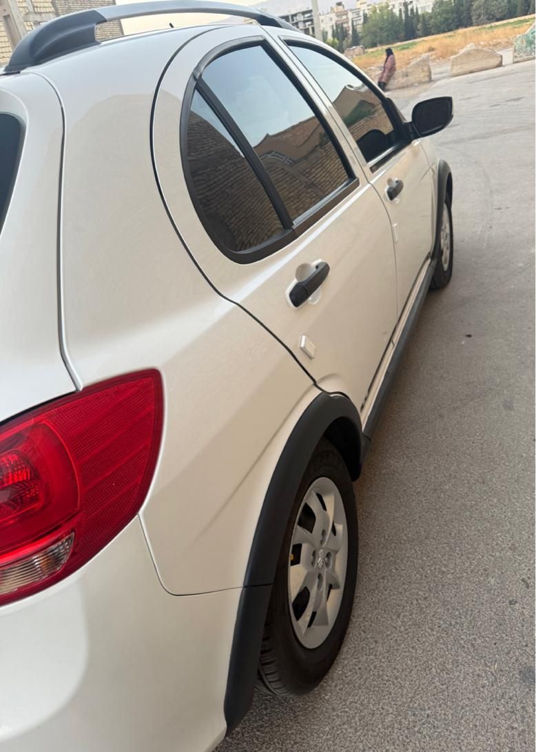 کوییک R دنده‌ای - 1402