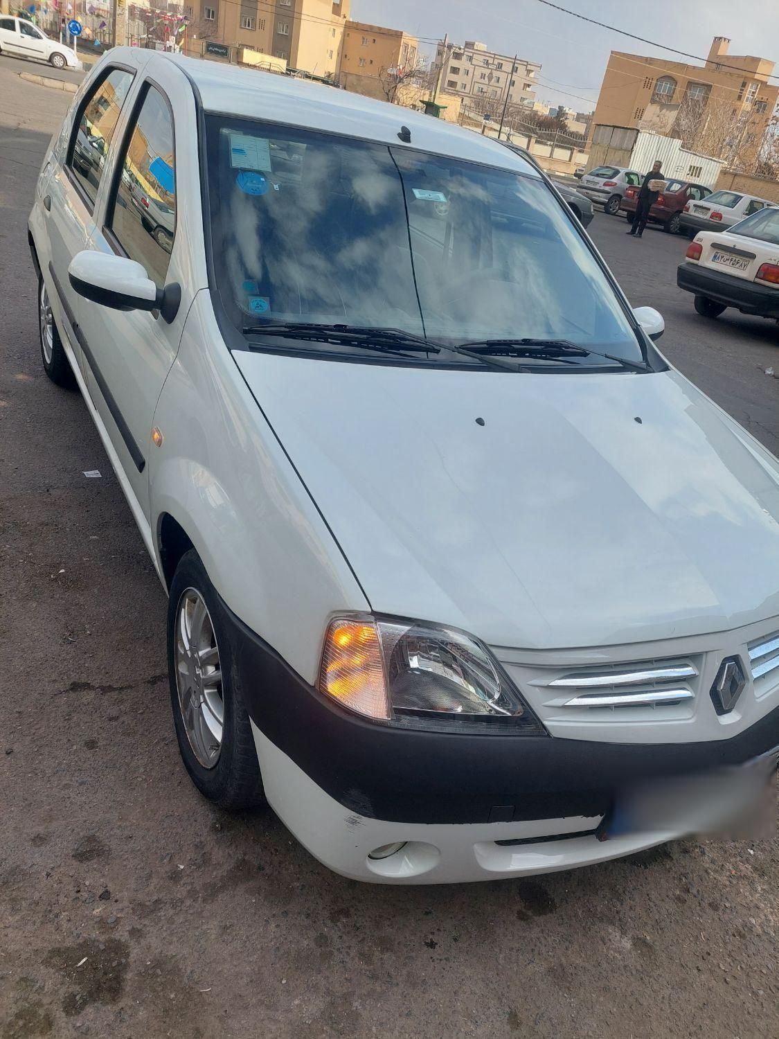 رنو تندر 90 E2 - 1393