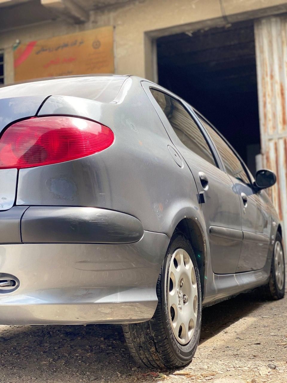 پژو ۲۰۶ صندوق دار v8 - 1390