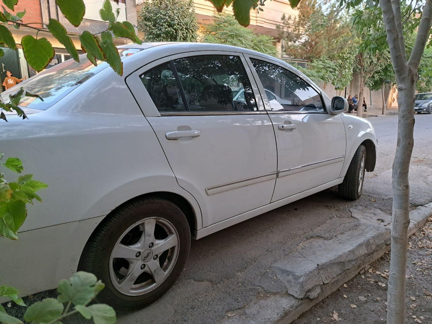 ام وی ام 530 دنده ای - 1391