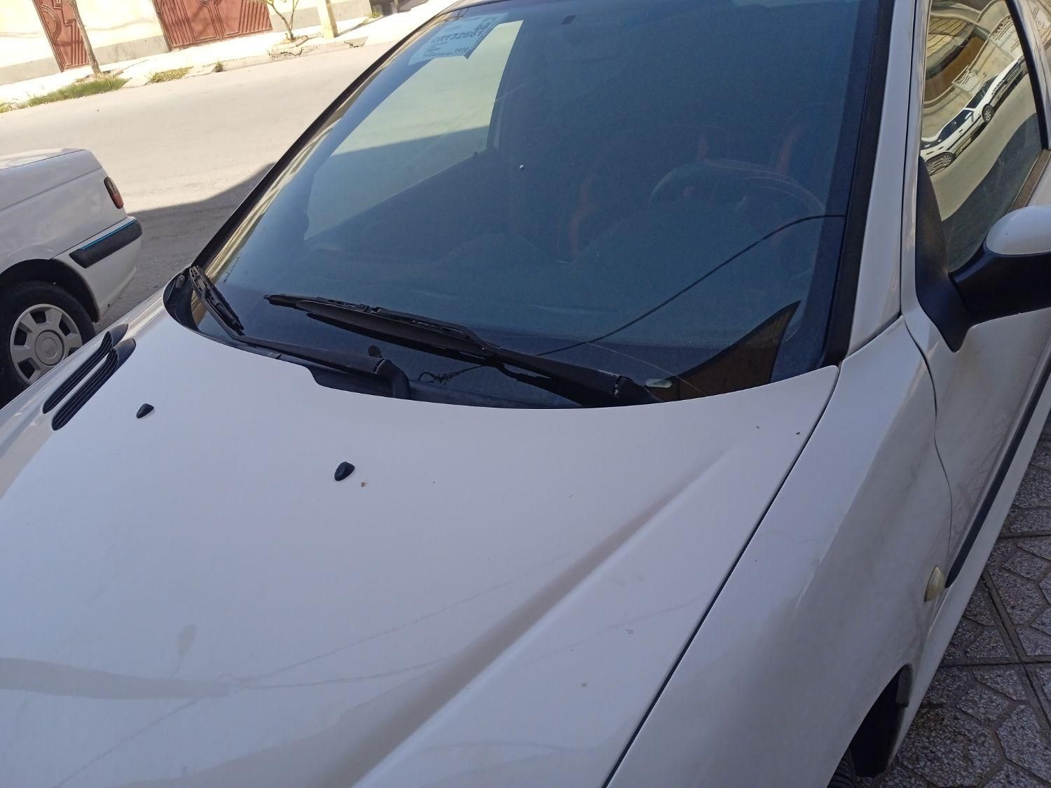 پژو ۲۰۶ صندوق دار v8 - 1393