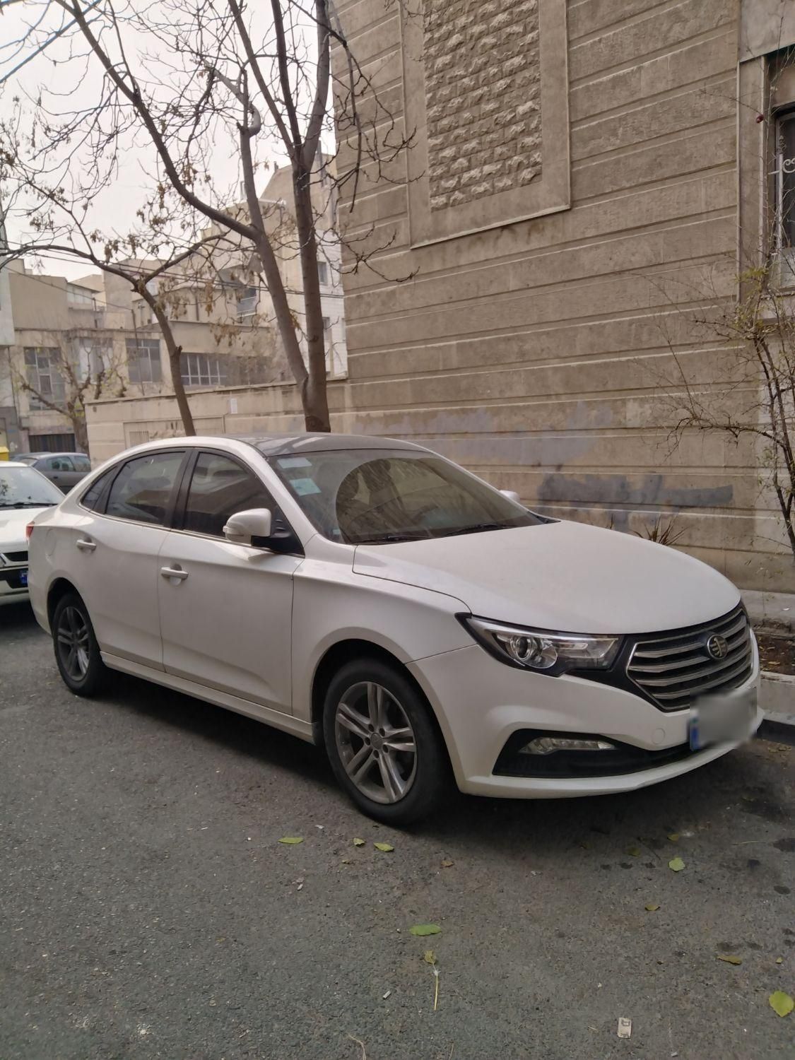 خودرو بسترن، B30 آگهی ann_19563727