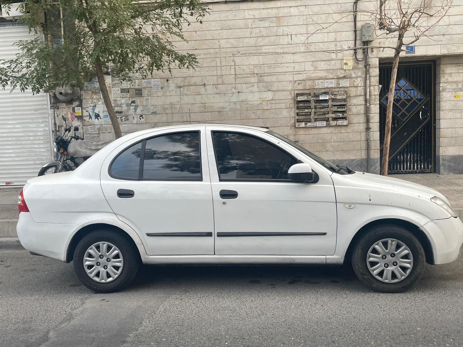 تیبا صندوق دار SX - 1399