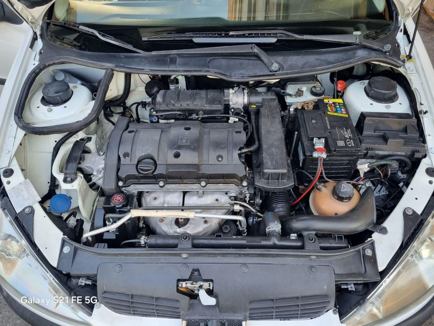 پژو ۲۰۶ صندوق دار v8 - 1393
