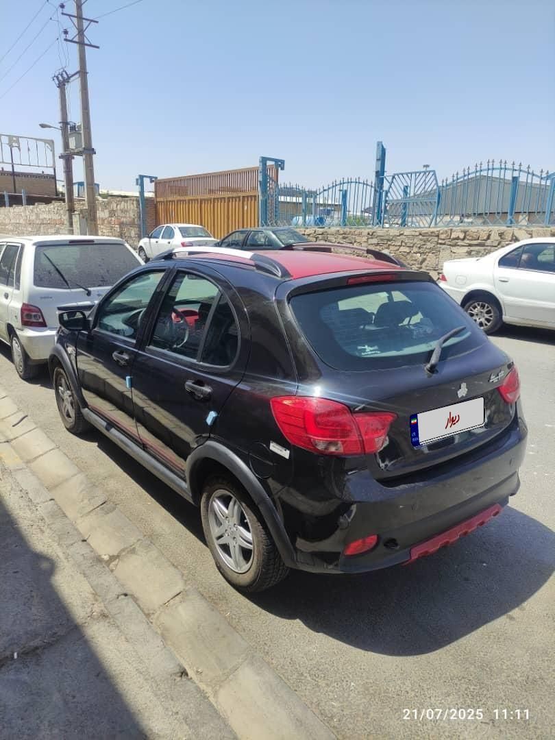 کوییک R دنده‌ای - 1404