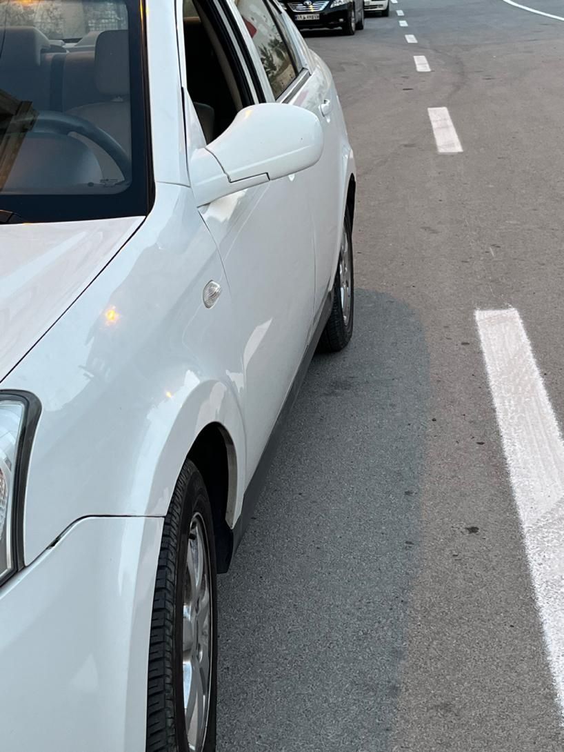 ام وی ام 550 اتوماتیک - 1394