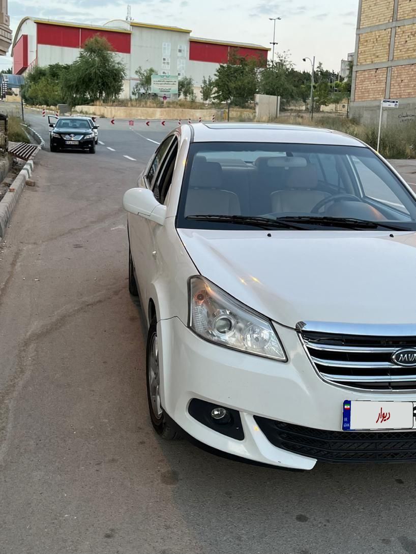ام وی ام 550 اتوماتیک - 1394