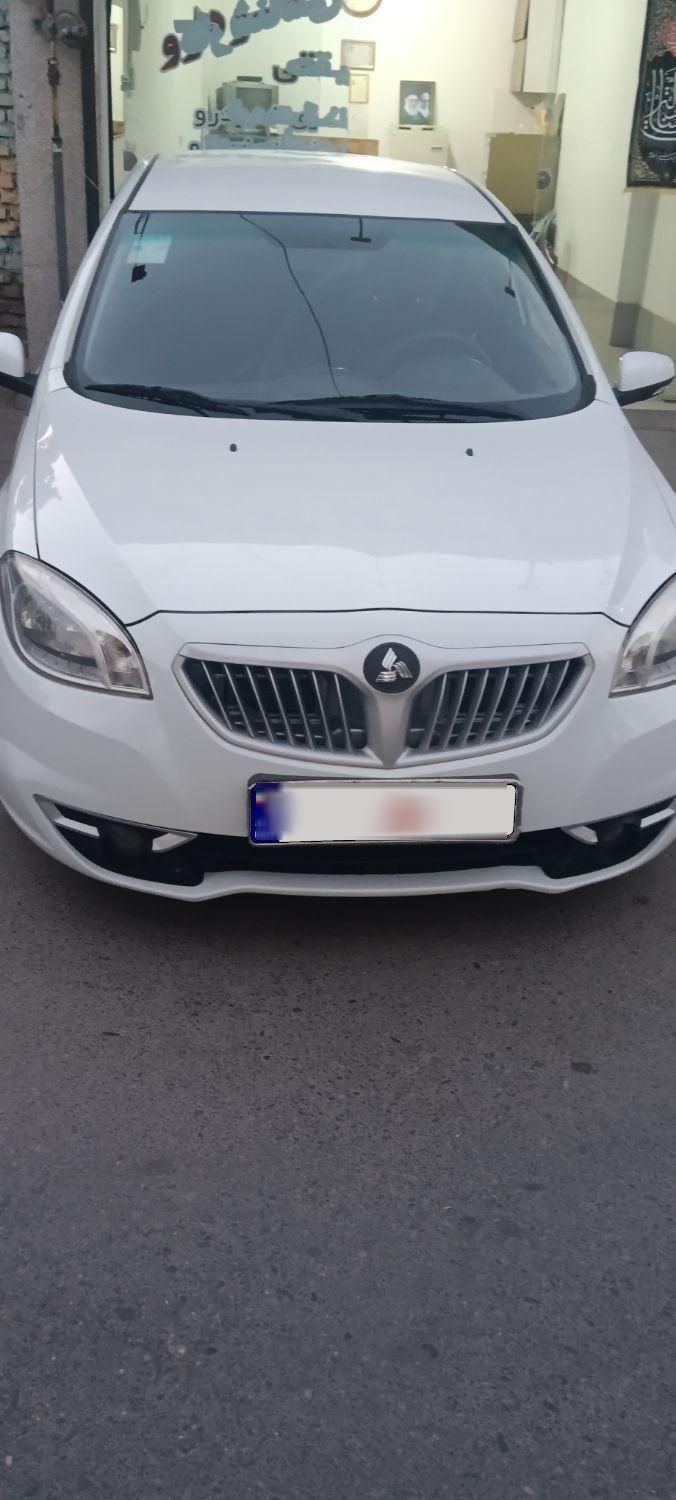برلیانس H330 دنده‌ای 1500 - 1396