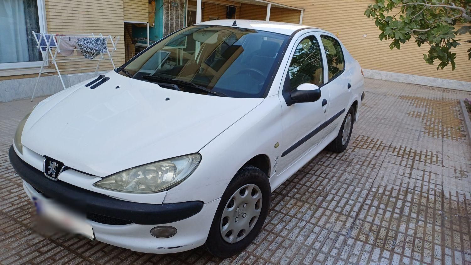 پژو ۲۰۶ صندوق دار v8 - 1393