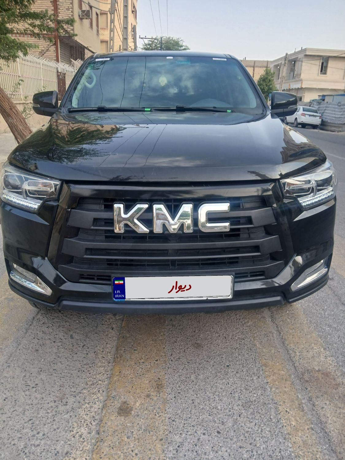 خودرو کی ام سی، T8 آگهی ann_19564233