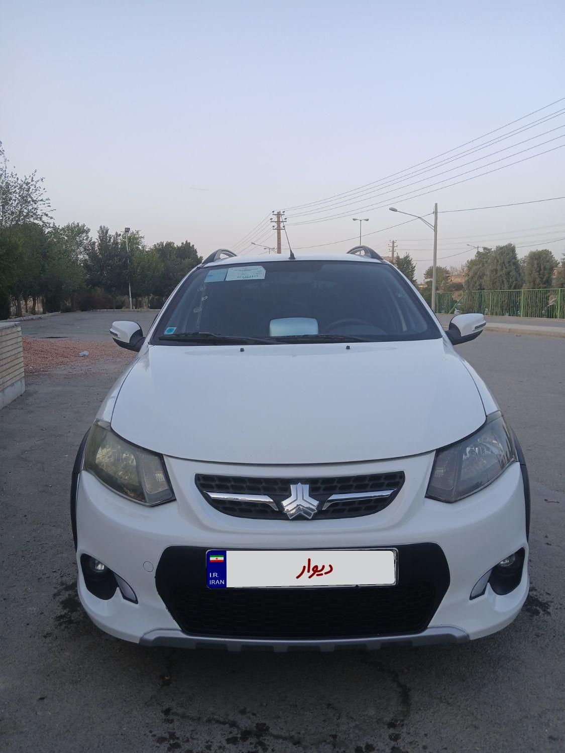 خودرو کوییک، معمولی آگهی ann_19564334
