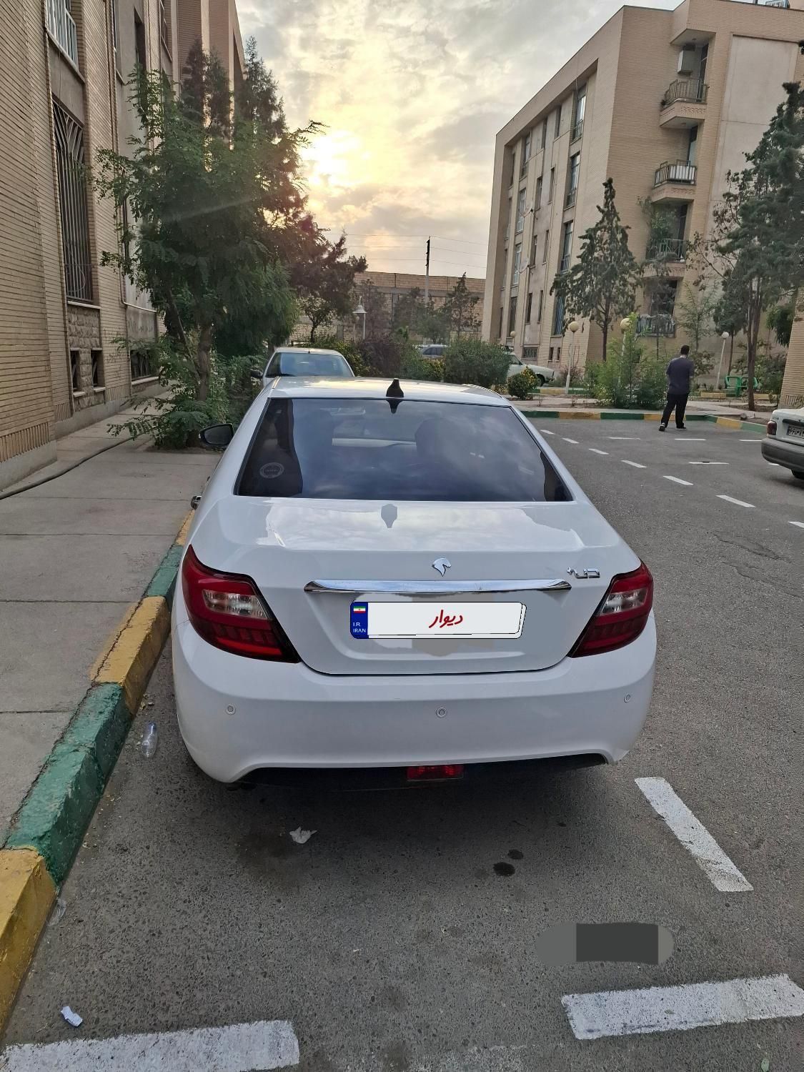 دنا پلاس توربو اتوماتیک - 1403