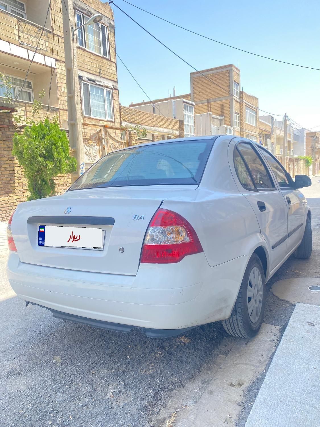 تیبا صندوق دار SX - 1401