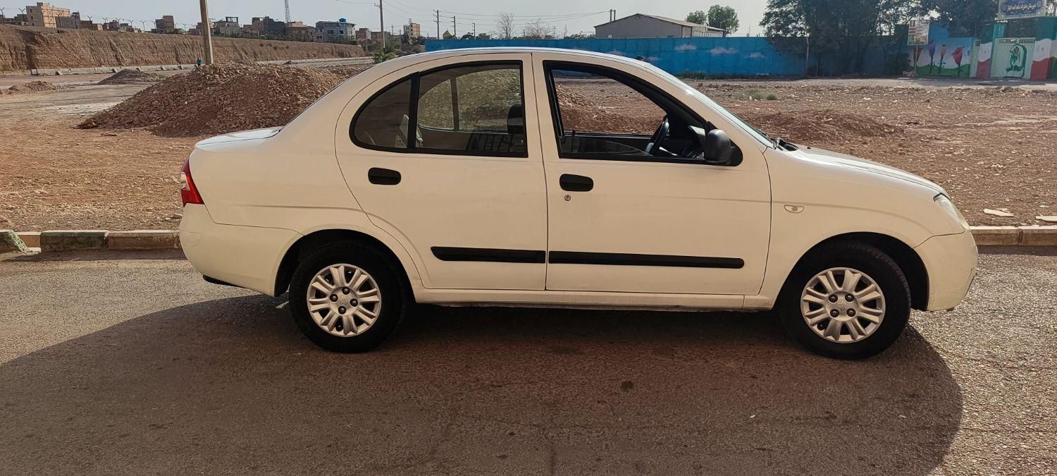 تیبا صندوق دار SX - 1395