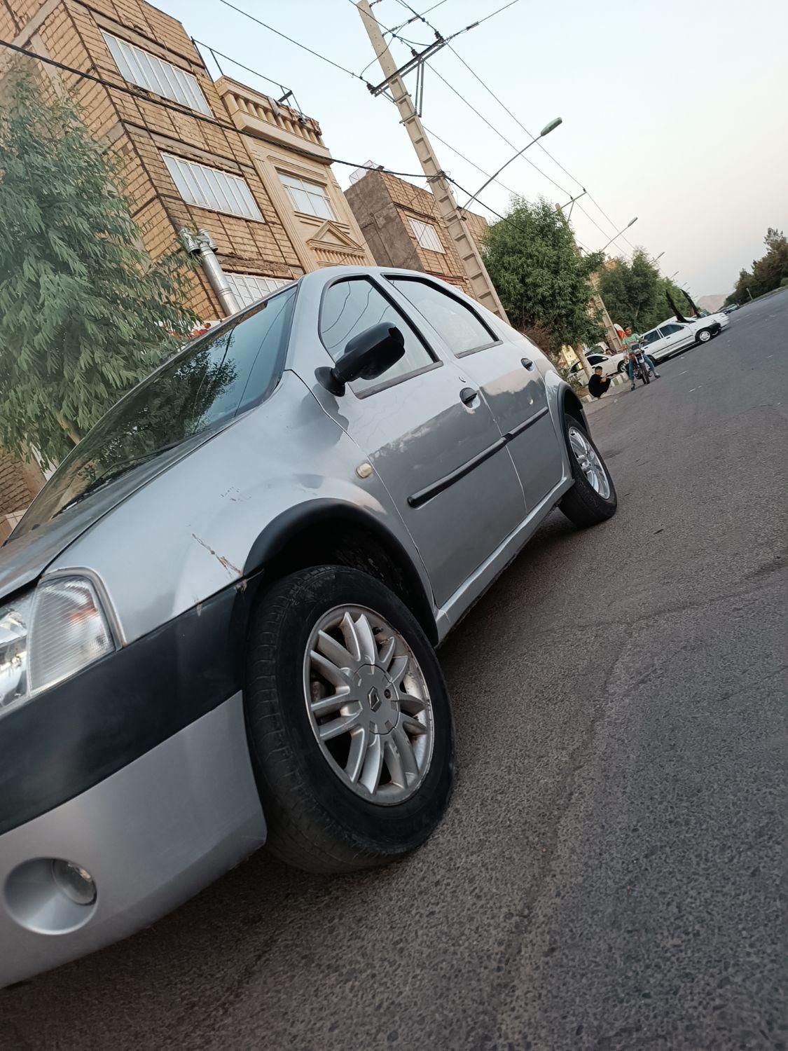 رنو تندر 90 E2 - 1389