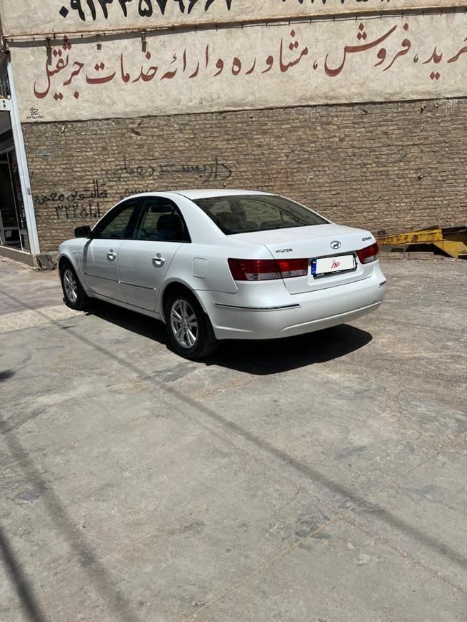 هیوندای سوناتا اتوماتیک NF 2400 - 2010