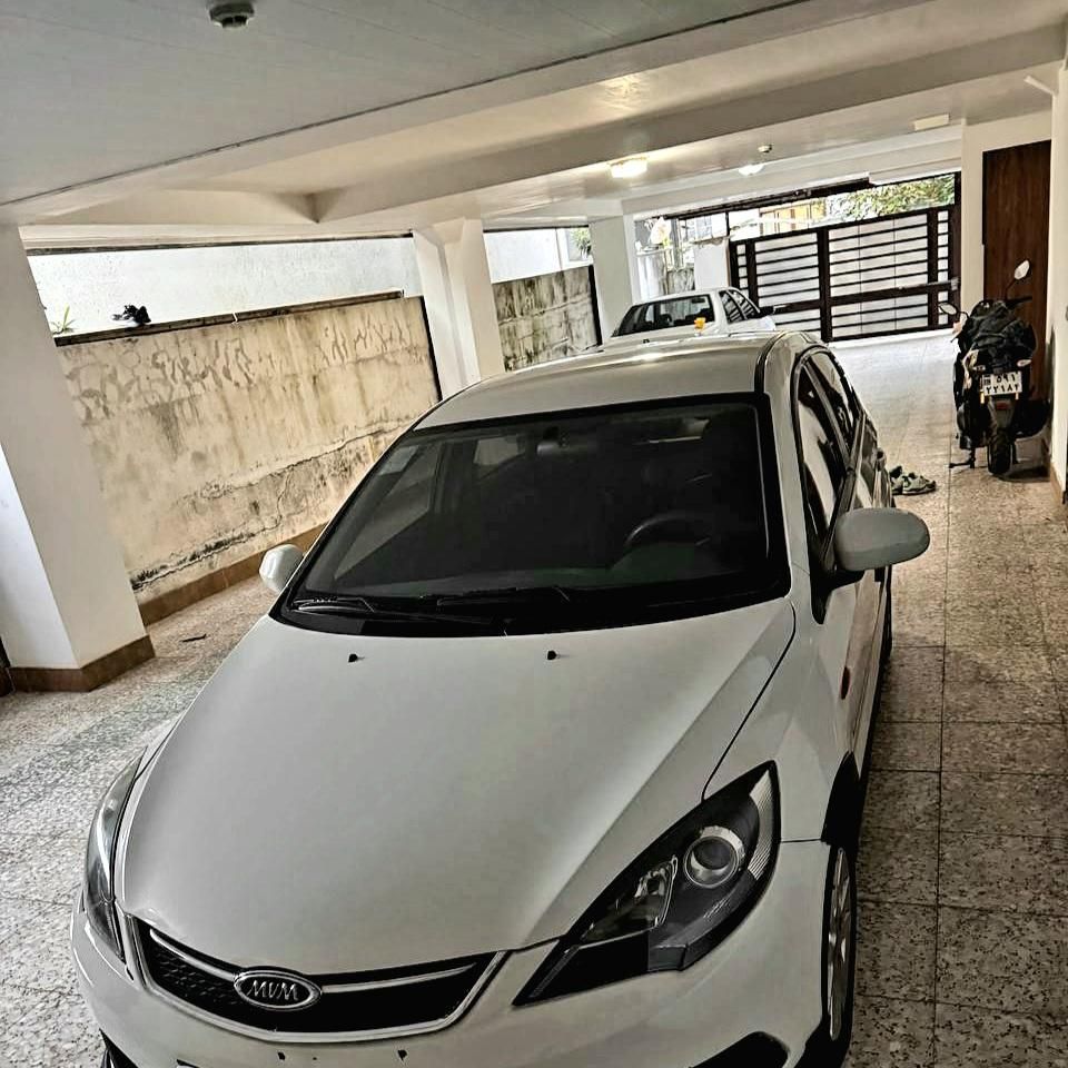 ام وی ام 315 هاچ بک اسپرت اکسلنت - 1396