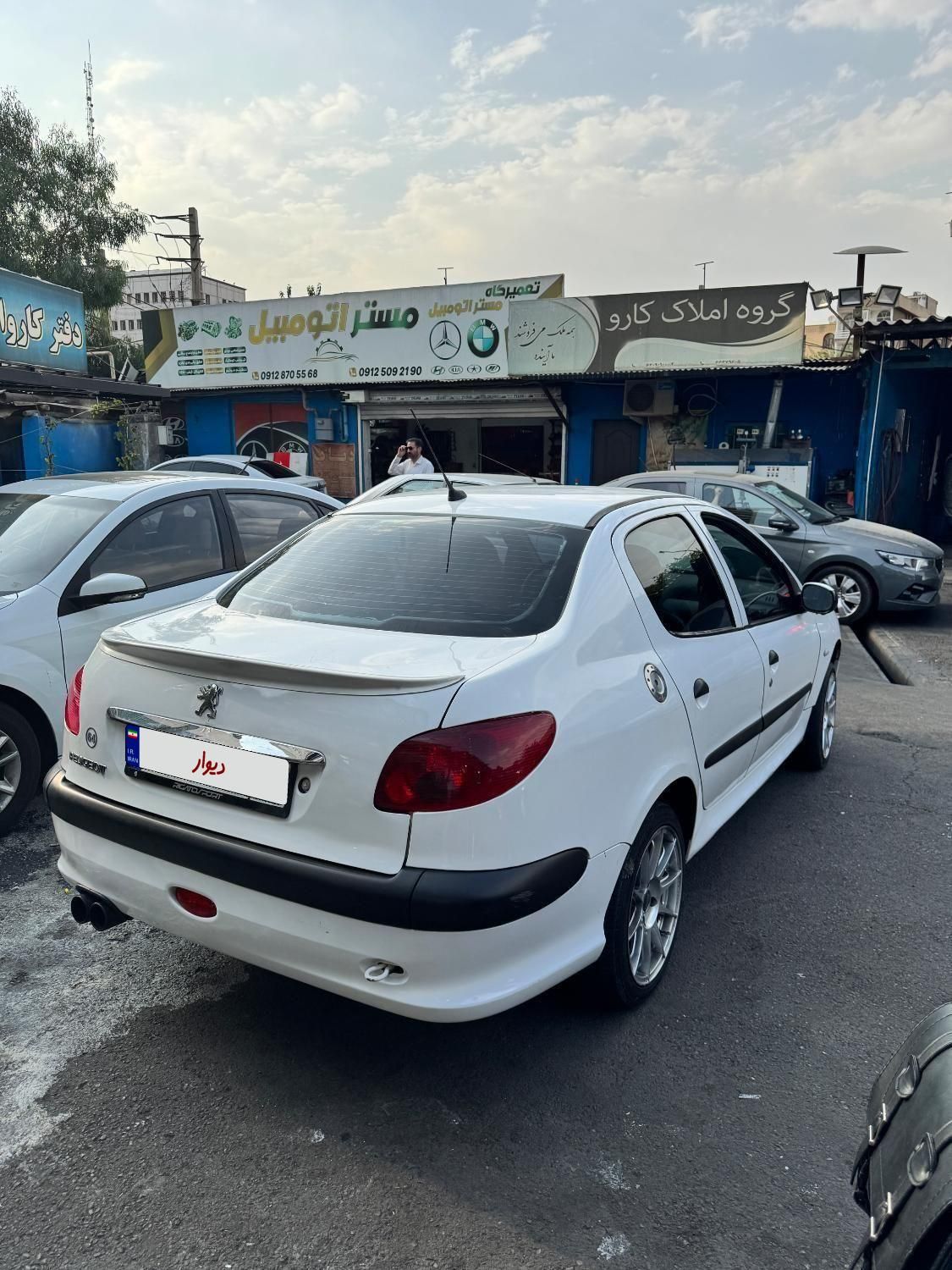 پژو ۲۰۶ صندوق دار v8 - 1392