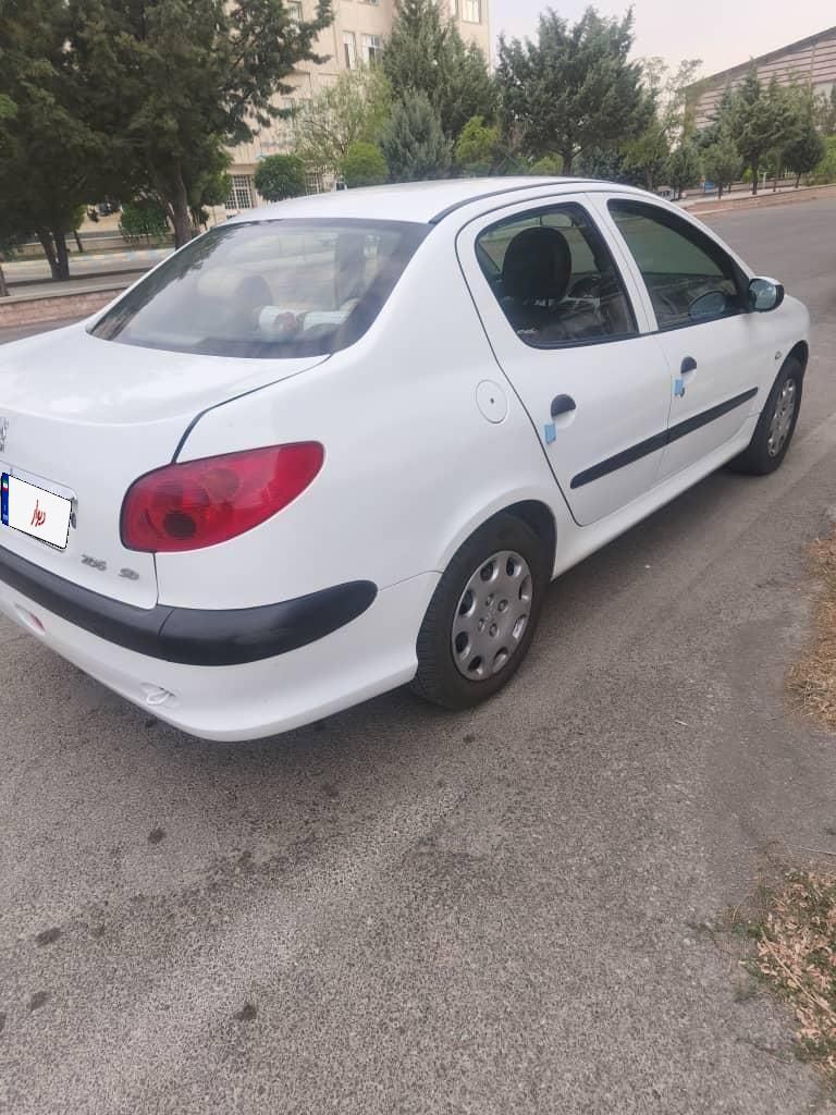 پژو ۲۰۶ صندوق دار v8 - 1395